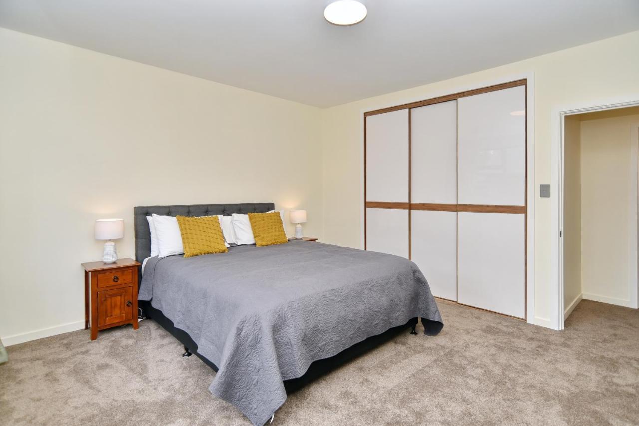Clyde 106 - Christchurch Holiday Homes מראה חיצוני תמונה